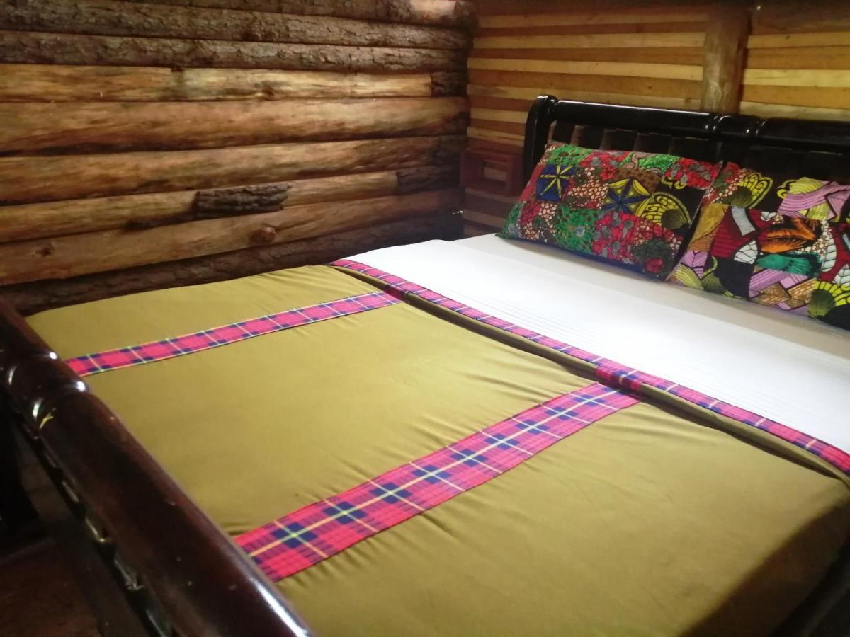 Murchison Backpackers Masindi Exterior photo